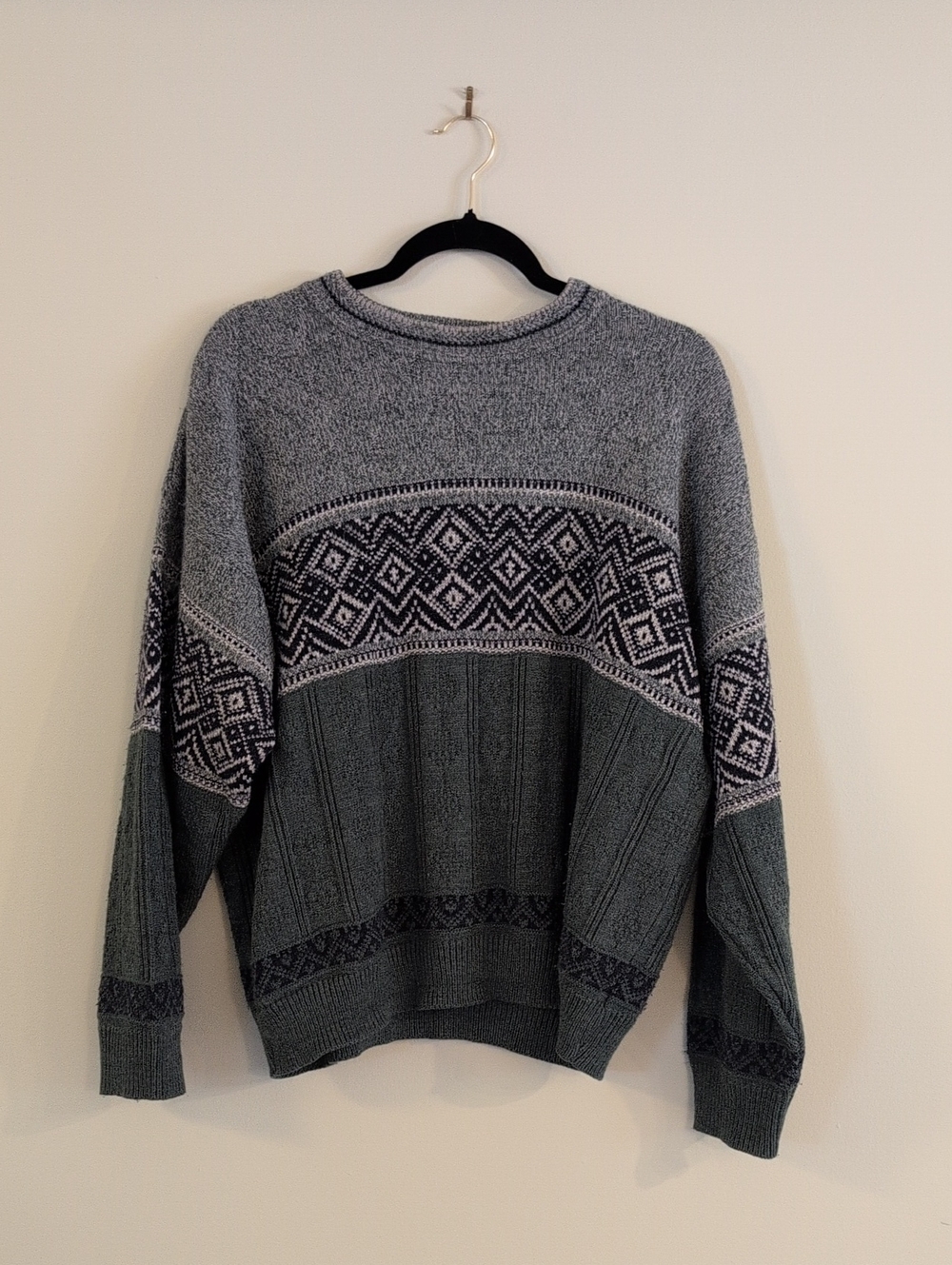 Men's Crewneck Sweater - Gray & Green